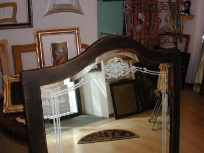 Cornice Cappello di Prete con specchio sabbiato